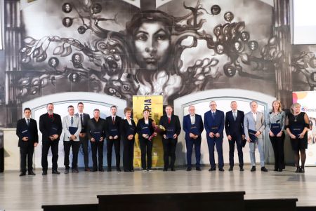 Diáksportos jutalmak galéria kép 2