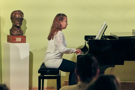 Emlékest a zeneiskolában galéria kép 6