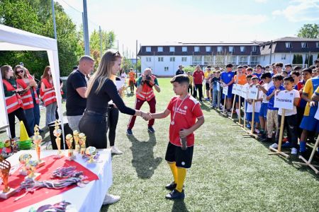 Fete-selejtező városunkban galéria kép 6
