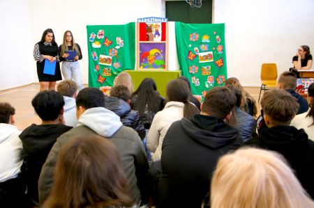 Tájékoztató pályaválasztóknak galéria kép 4