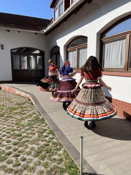 Találkozás Kismatyókkal és kincseikkel galéria kép 4