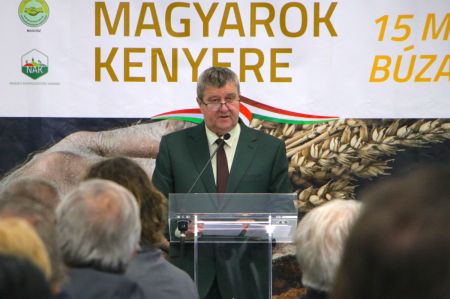 Magyarok Kenyere: vármegyénk a második galéria kép 1